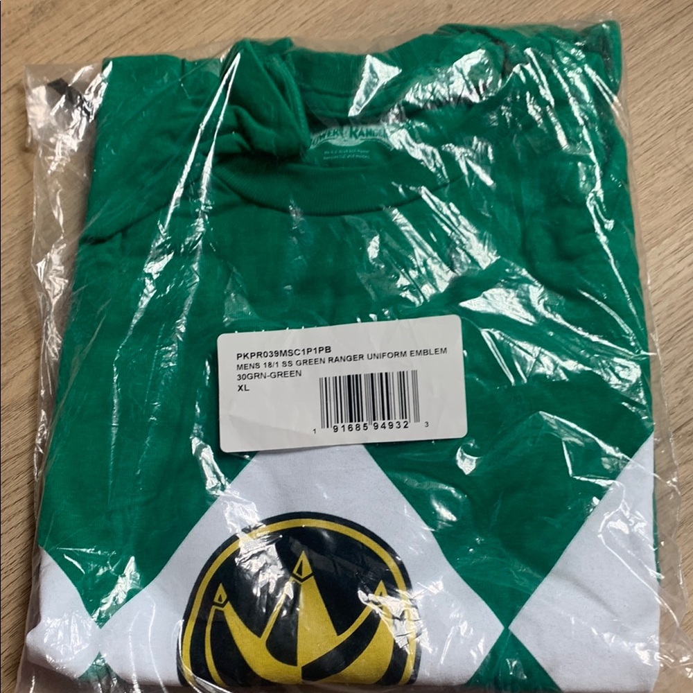 Green Ranger XL Uniform Emblem T-Shirt